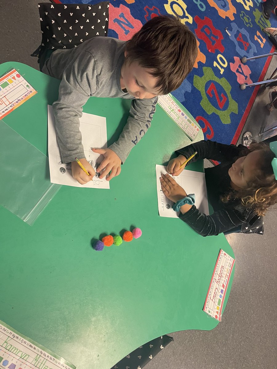 KBensonLES's tweet image. Math in four kindergarten classrooms before open house and trick or treating makes my heart full of love from little cuties! Love your cute Halloween Ctg Coll.w/cookies @hburford11   Thank you Mrs. Whiteside, Mrs. Kopecky, and Miss Jones!  @TCBOE_LES @TCBOE @AMSTI4all