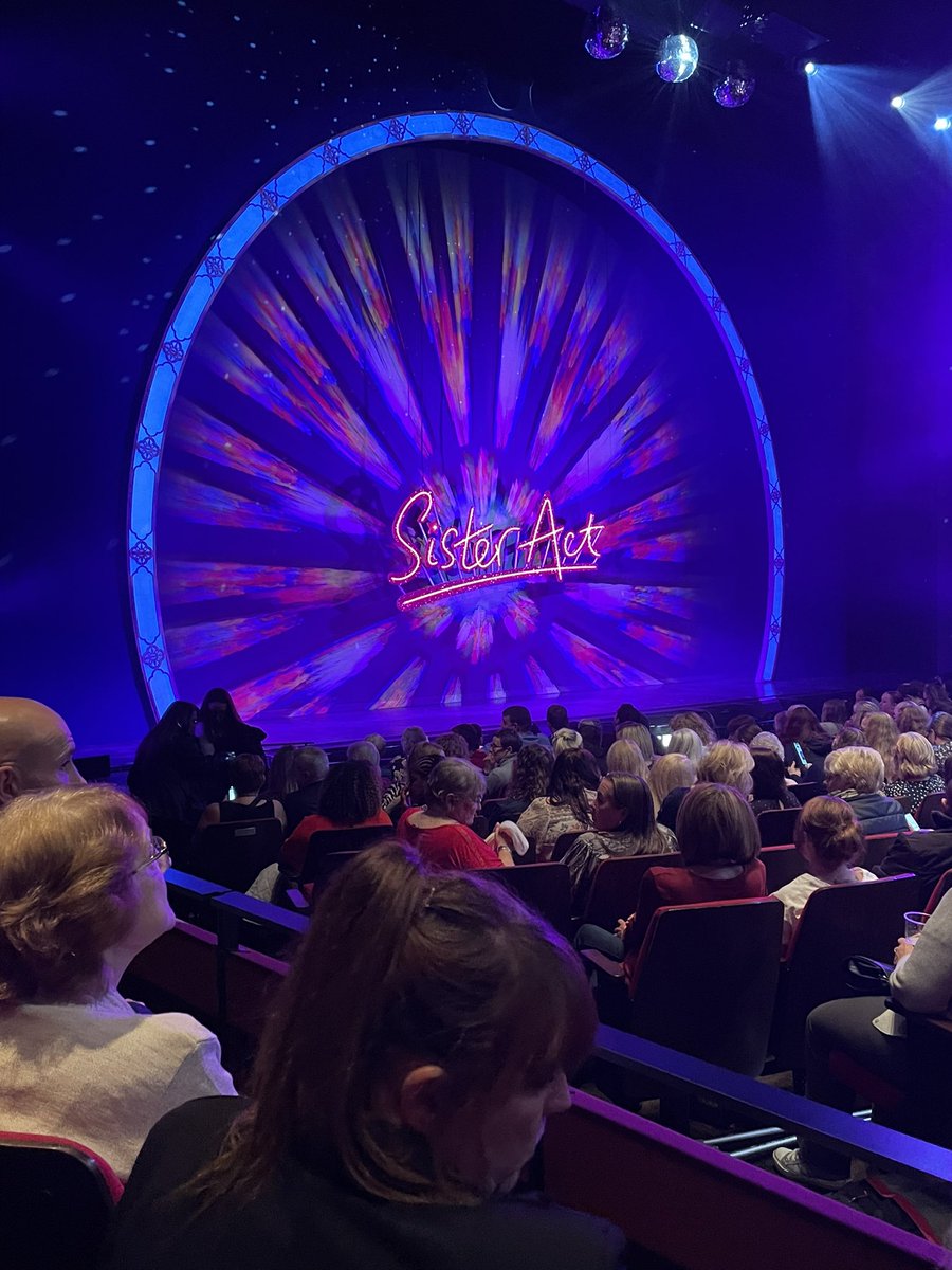 Great show tonight <a href="/CurveLeicester/">Curve</a> <a href="/LesleyJosephTV/">Lesley Joseph</a> was fantastic.