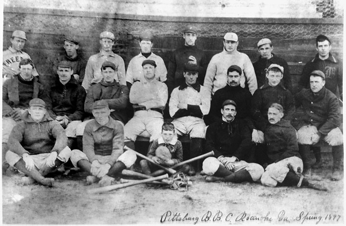 TheNtlGame's tweet photo. Here's Charlie (top row, far left) in the same Freeport uniform at 1897 spring training with the Pirates. https://t.co/14rrtY7pqJ