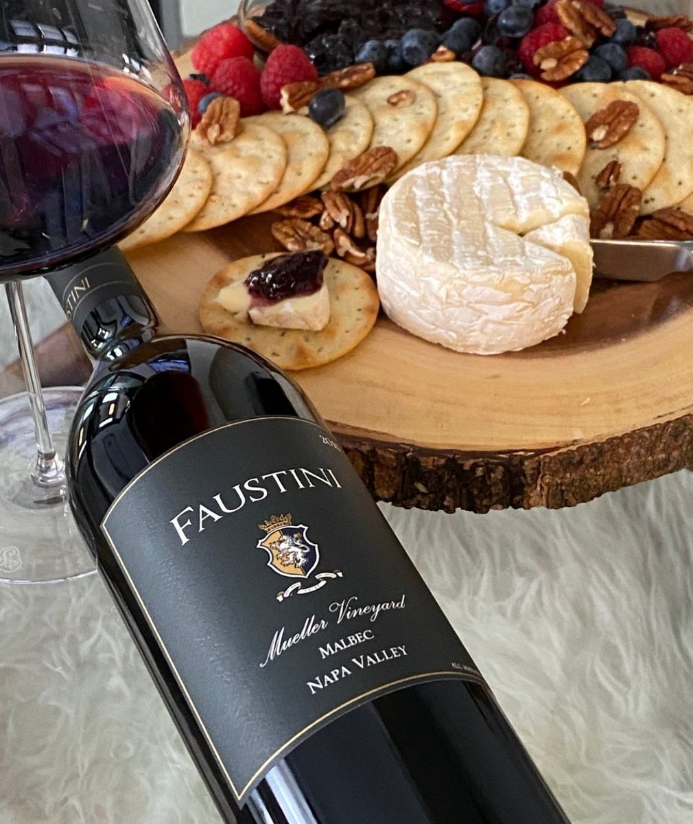 If being obsessed with wine is wrong, then we don’t want to be right. Downtown Napa pairs well with an unforgettable time. 

📸: faustiniwine

➡️ fal.cn/3t7ni