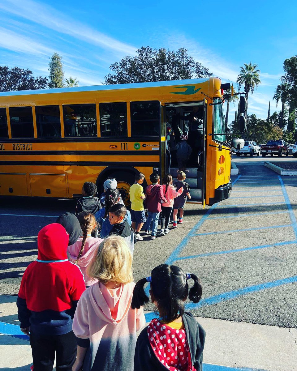 Kingsbury PTA (@kingsburypta) on Twitter photo Nothing beats the excitement of a bus ride in Kindergarten! Kingsbury Bears headed out on their first field trip to Gardenworks For Kids! Support of PTA makes special experiences like this possible.<a href="/KingsburyRUSD/">Kingsbury Elementary</a> <a href="/RedlandsUSD/">Redlands USD</a> Nothing beats the excitement of a bus ride in Kindergarten! Kingsbury Bears headed out on their first field trip to Gardenworks For Kids! Support of PTA makes special experiences like this possible.<a href="/KingsburyRUSD/">Kingsbury Elementary</a> <a href="/RedlandsUSD/">Redlands USD</a>