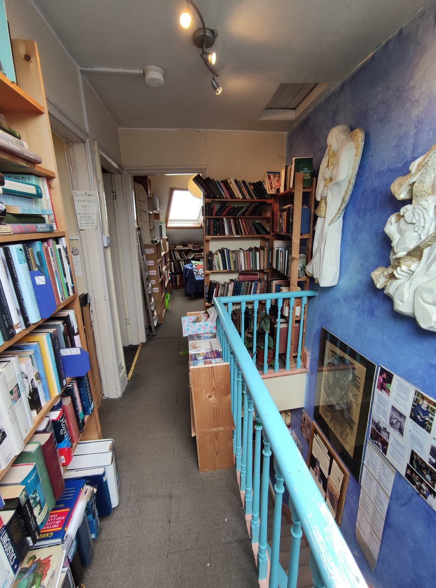 metababycow's tweet photo. @SketchesbyBoze For anyone curious to see what this place looks like inside... A real treasure trove 🥰 https://t.co/QP0uuIJpHQ
