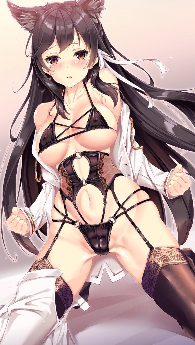 #これ見た人はお腹を貼る 
愛宕のお腹 