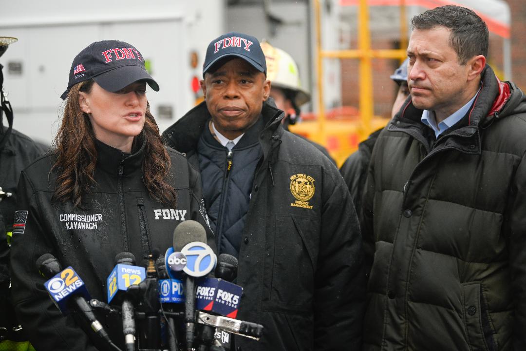 ToddMaisel's tweet photo. was with #lauraKavanagh on one of her first fires as a dep commish. Still looking for it. congrats again as commish @FDNY - I think it was raining, not just a bad hair day. https://t.co/XpHb1p9jDI