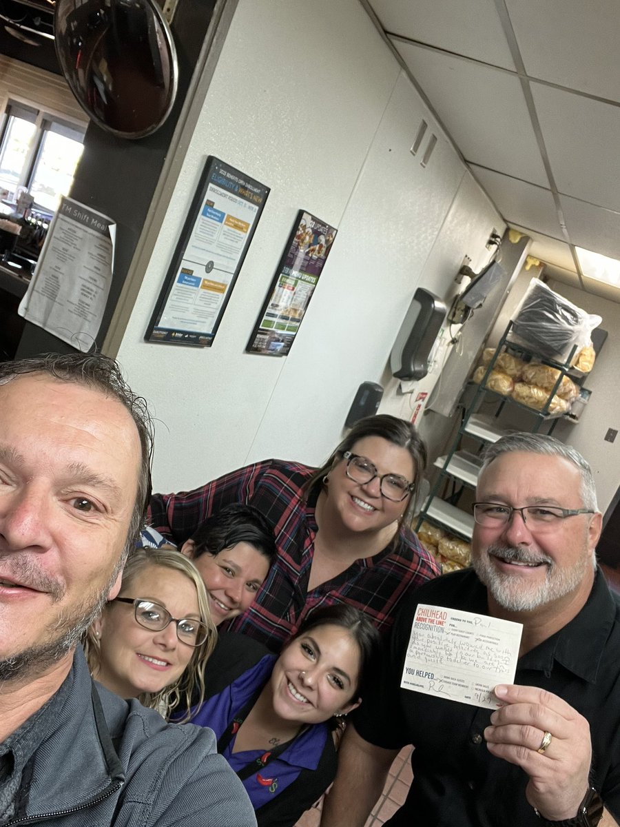 Shout out to <a href="/PaulSchonsSr/">Paul Schons</a> for visiting Chili’sTeam Midwest City and strengthening the partnership between ops and facilities! You were a ton of fun! <a href="/amanda3mckinney/">Amanda McKinney</a>