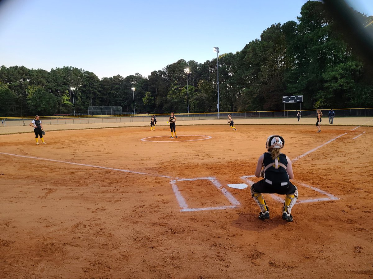 Let's play ball!  Championship game. @APHoward_Sutton <a href="/MerriweatherEDU/">Dr. Dominique R. Merriweather</a> <a href="/SMSFielder/">Amanda Fielder</a> <a href="/billups_LA/">Lamar A. Billups</a> <a href="/DrEdwardsRucker/">Dr. Billie Edwards-Rucker</a> <a href="/barbarabieniemy/">Barbara Bieniemy</a>