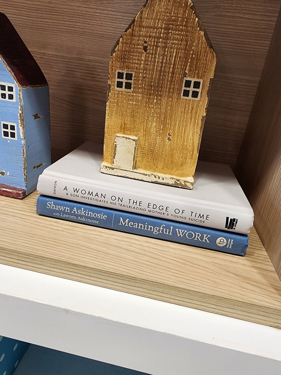 Look what we found in a hotel in AZ. <a href="/askinosie/">Askinosie Chocolate</a>