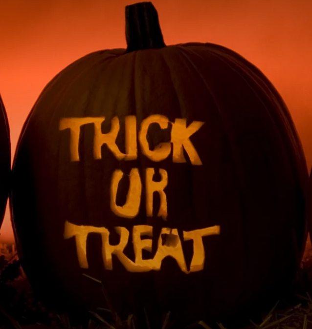 glantonj's tweet photo. https://t.co/6gsvzks5LZ @MyLifeWerks @g2web @lakewoodtitletx Trick or Treat &amp; Happy Birthday to those born in October! https://t.co/xT6mtwS6XR