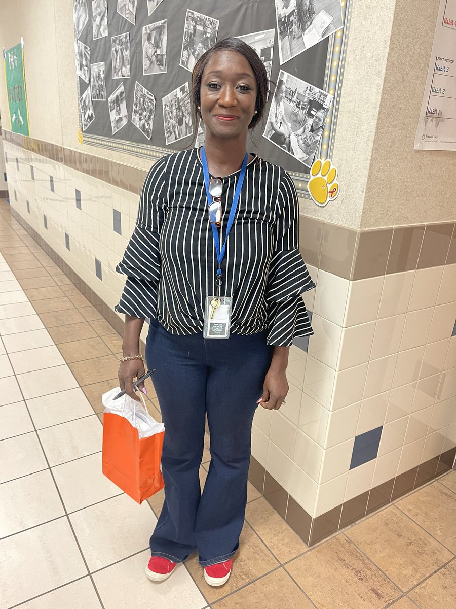 TylerIsdELAR's tweet image. Shoutout to our September “Whatateachers” of the month! Hilary Hodges, English II at @TylerHighLions and Rose Williamson, 5th grade at @OrrTylerISD! These educators consistently go above and beyond to ensure successful outcomes for our students!