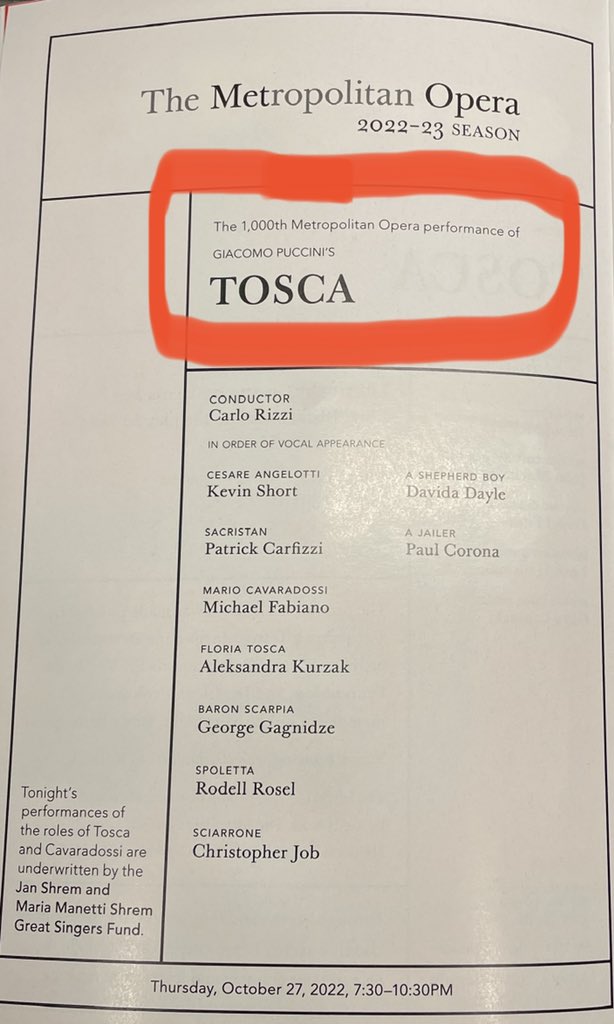 And here we are!!! 1000 performances of Tosca @MetOpera ! Viva Puccini!