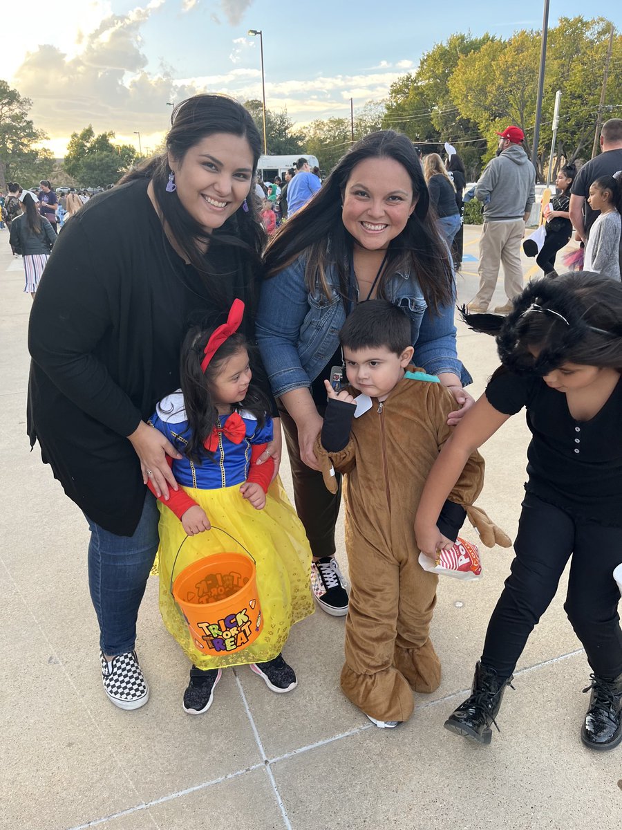 June Ritchlin tweet media