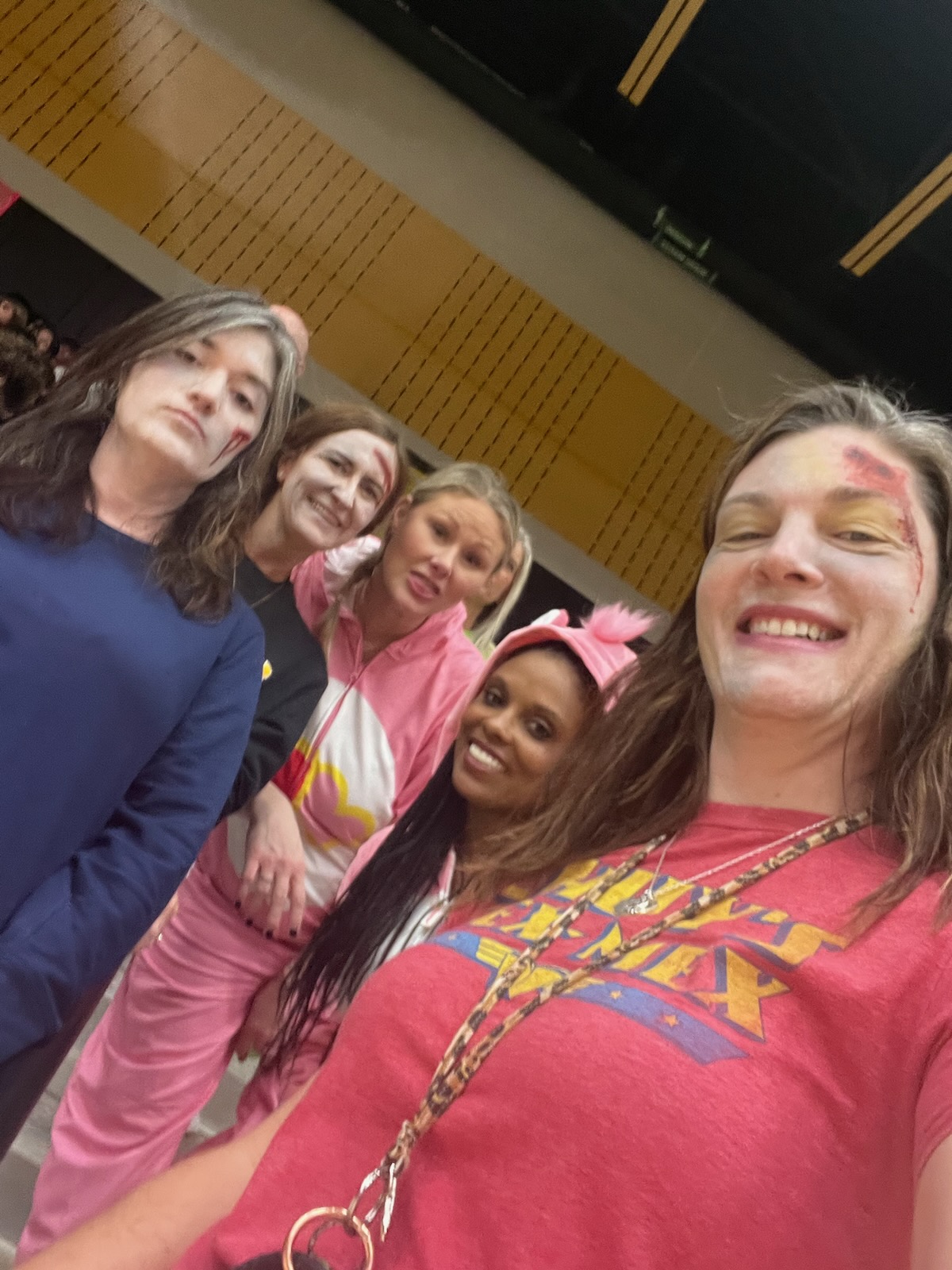 Katherine Saucier (SaucierSchool) / Twitter