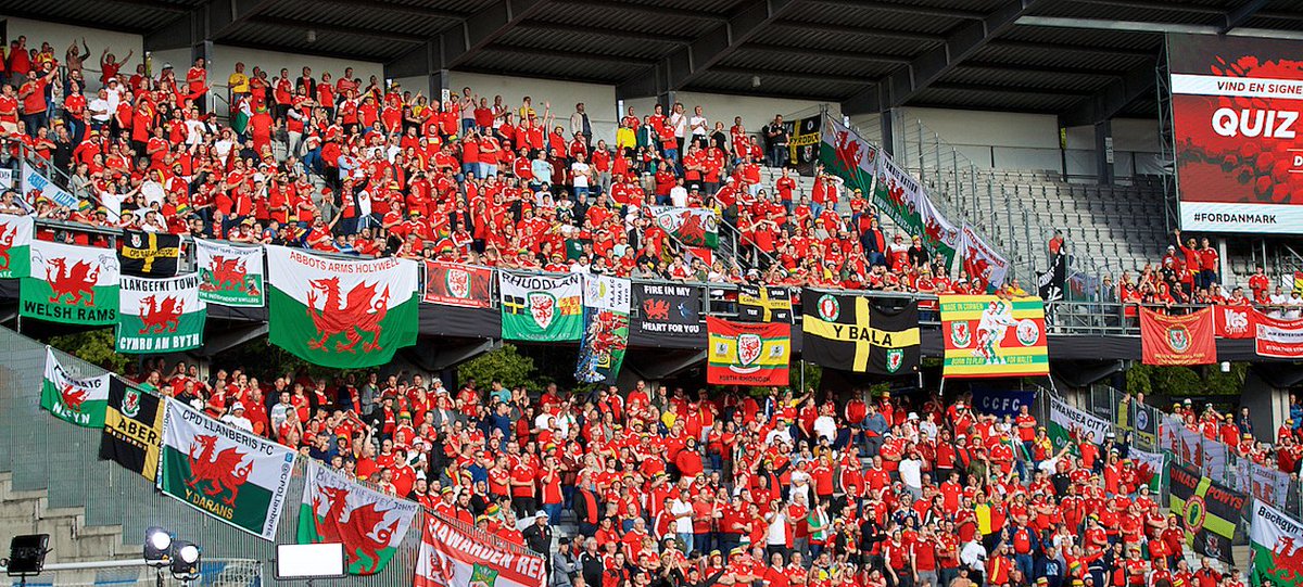 WeAreFSACymru's tweet photo. Flags are mentioned in this Qatar Stadium code of conduct, not sure who you contact if your flag is bigger than 1.5 x 2 m, anyone know please share,we will keep asking though.
https://t.co/GSO3zmXW2a https://t.co/BrjB92K1zc
