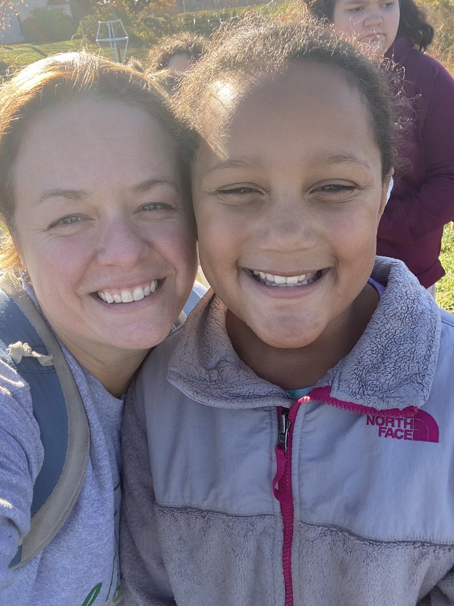 TaraCanniff's tweet photo. 5th grade had a great day on their field trip to Ellm’s Farm! @GreenIslandUFSD @HeatlyPrincipal @Kmbrly_Ross https://t.co/p6BYewDW75