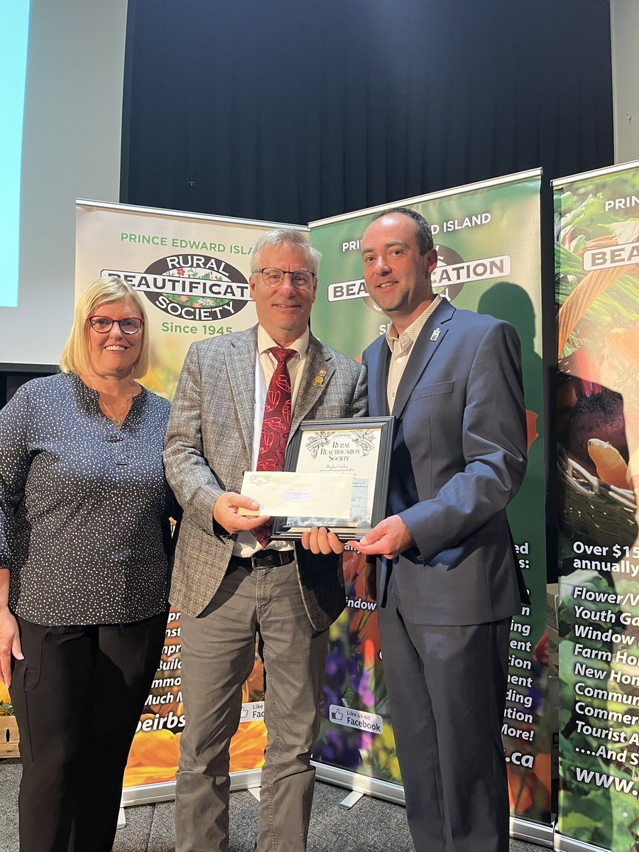 peimutual's tweet photo. PEI Mutual is proud to be a partner &amp; sponsor of the Rural Beautification Society Awards Dinner for over 30 years! 

Congratulations to the volunteers, Board, nominees &amp; Award Winners! #PEI @RobHenderson25 https://t.co/yeIKkQWItB