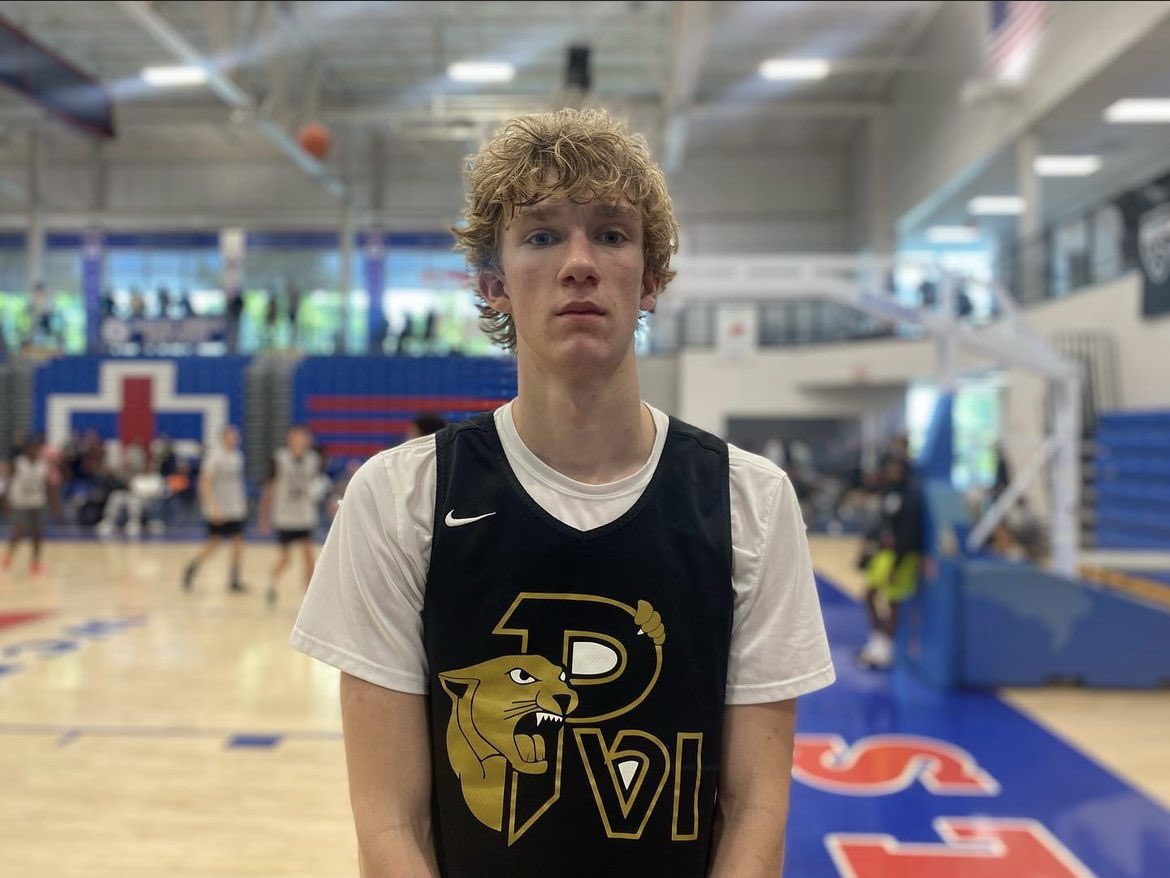 The rise is underway for ‘24 @PVIHoops/@TTOBasketball F Garrett Sundra. The 6’10 junior has been offered by Maryland, Iowa & Miami since yesterday. Will take an official visit to Butler tomorrow and will take an unofficial visit to Va Tech next weekend, he tells me.