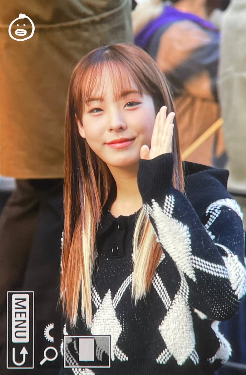 Seeyou0320's tweet photo. 221028 프리뷰 

#김선유 #선유 #클라씨 #CLASSy https://t.co/JQB6Q9q2cf