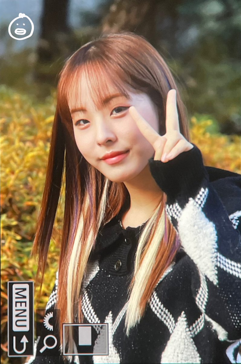 Seeyou0320's tweet photo. 221028 프리뷰 

#김선유 #선유 #클라씨 #CLASSy https://t.co/JQB6Q9q2cf