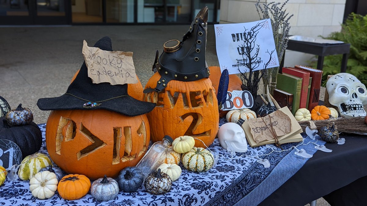 NCKU_CCB's tweet photo. Pumpkin carving competition @Stanford biology. And we won the "Spookiest pumpkin" award! https://t.co/FKP0f6CjWr