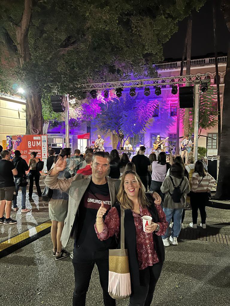 estareaquimismo's tweet image. Primera edición de festival Umurgentes organizado por @Bellasoundmusic @estudiantesumu @juntacentroEste @GabrielaVellio @Ppguillenparra @maviusca #exitazo #talentoJoven