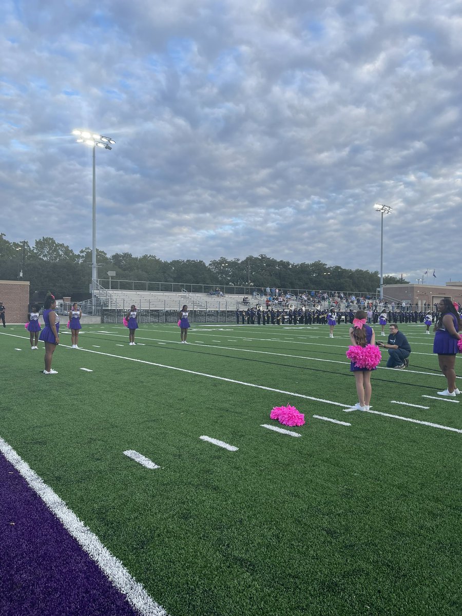 spiritofHHS's tweet photo. Thank You @HumbleISD for inviting us to a part of this experience! #JV #WildcatCheer 💜🤍📣 https://t.co/f6mqTQ2lWr