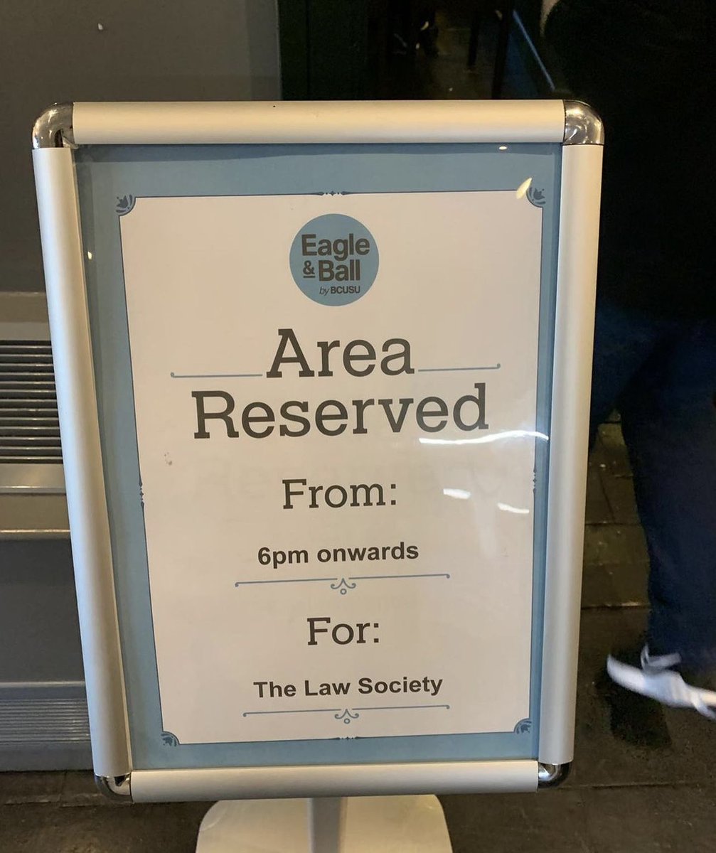 Thank you to everyone who attended our welcome night, we hope you all had fun, enjoyed debating and of course the pizza and refreshments.

We look forward to seeing you at our future events and trips. 

-Law, Mooting and Debating Committee