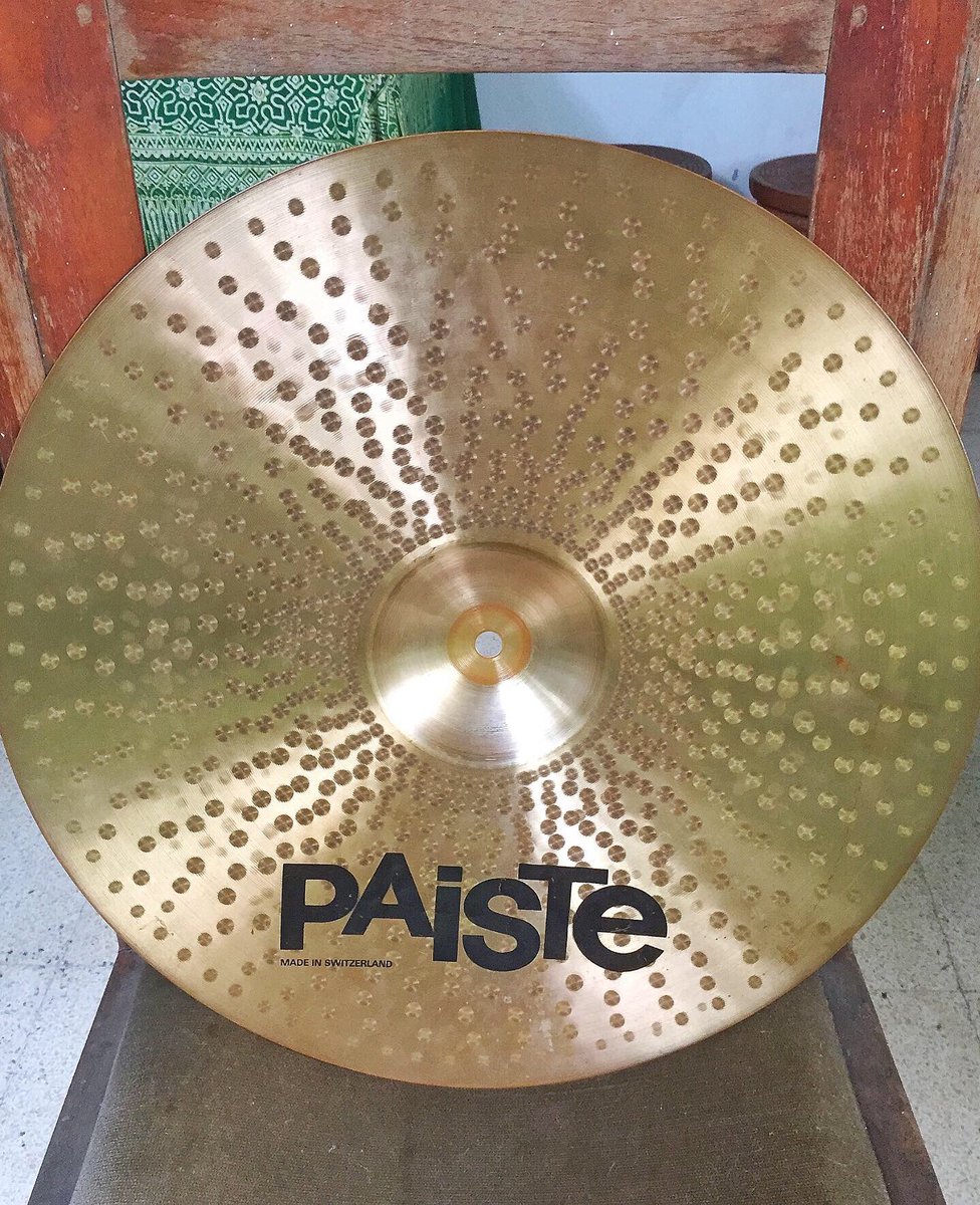 jddrumonline's tweet photo. FS Paiste Dimensions Power Crash 18” Good Condition, Barang Discontinued, No Krack / Penyok. Minat? Lgsg DM atau WA ke 0857-4796-4666 ya gan. Thx gan 👍
@DrumBagus @DrumNiaga @drumseller https://t.co/YcVIcxGSvK