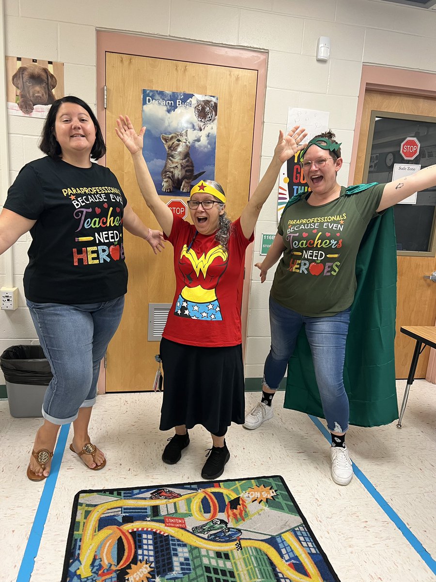 TaylorH3523's tweet photo. superhero day!! #RedRibbonWeek @freedomvolusia @Ms_Caracola ❤️ https://t.co/LRMERSyL5Q