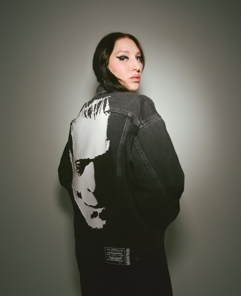 MeowMag's tweet photo. ¡Spooky style!👻✨ La línea #UniversalMonsters de @levismx se llenó de los monstruos más icónicos del cine 🧟♂️👀 ¡Ya queremos lucirlos en un #MeowLook en un #Halloween! 🙌😻
#MeowFashion #LevisMx https://t.co/q8rVW6BHIk