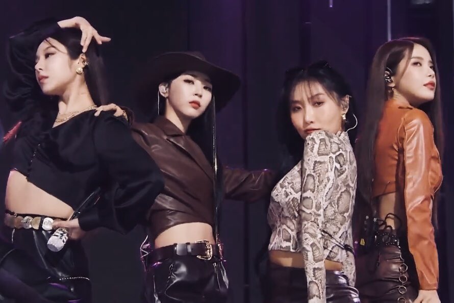 shaedeegee's tweet image. [DAILY VOTE D-8 | #MAMAVOTE | #mamamoo]
Moomoos, please remember to vote for Mamamoo on mnetplus and listen to "ILLELLA" on the Spotify playlist provided by MAMA for at least 30 seconds!