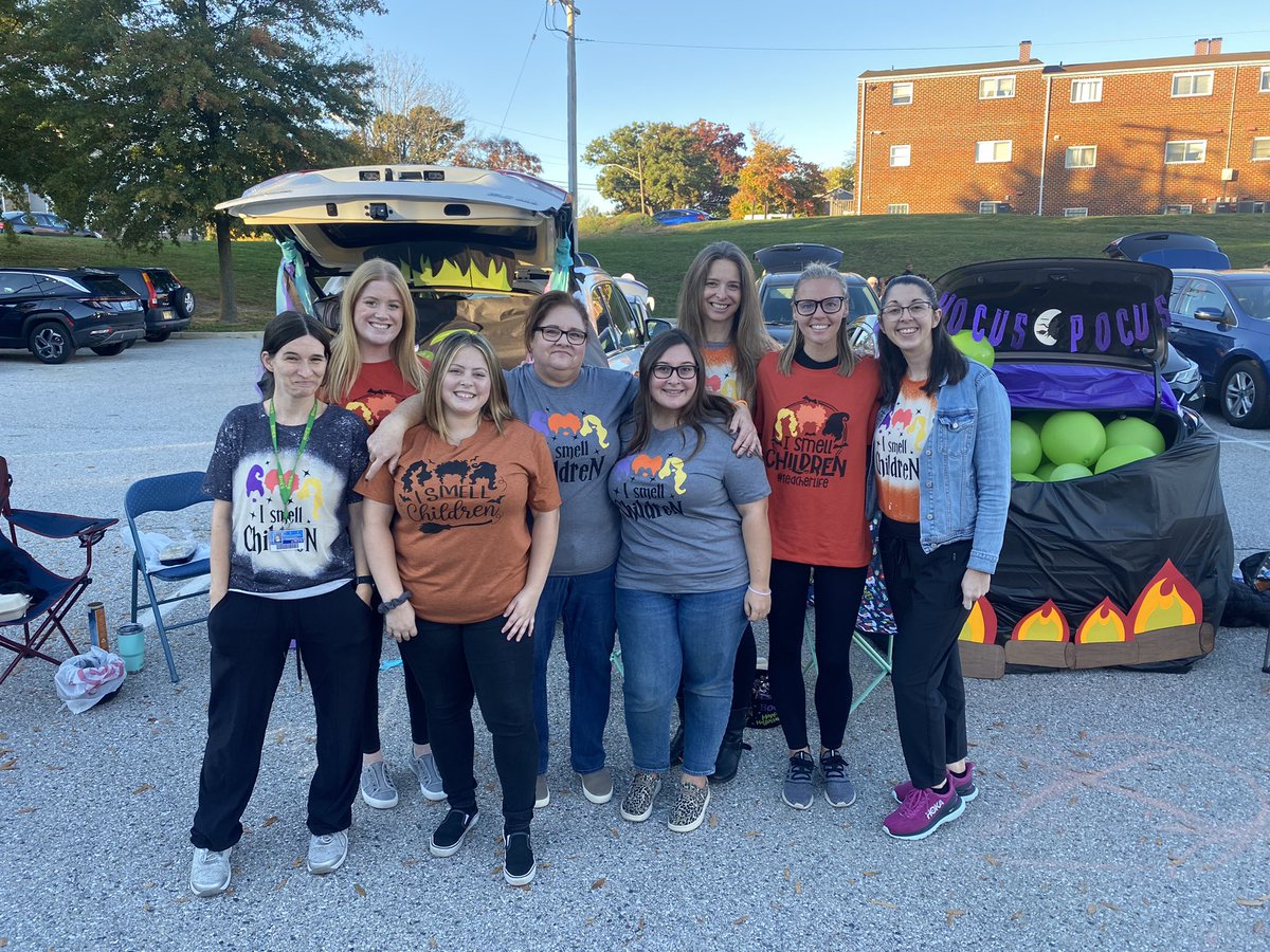 Lisa Meyd tweet media