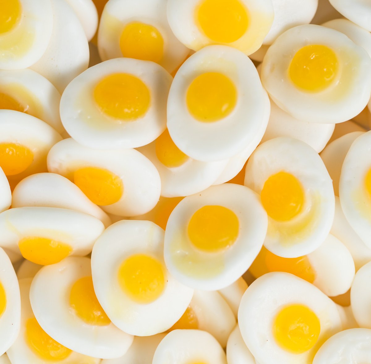 Razzler man (@razzlerman) on Twitter photo Nah some1 back me on this! <a href="/ScratchaDVA/">Scratchclart</a> reckons the fried egg in haribo sweets is the worse of the lot! 😂😂😂 what you guys think?
Sweetshop VOL 2 out now btw
thesweetshop.bandcamp.com/album/the-swee… Nah some1 back me on this! <a href="/ScratchaDVA/">Scratchclart</a> reckons the fried egg in haribo sweets is the worse of the lot! 😂😂😂 what you guys think?
Sweetshop VOL 2 out now btw
thesweetshop.bandcamp.com/album/the-swee…