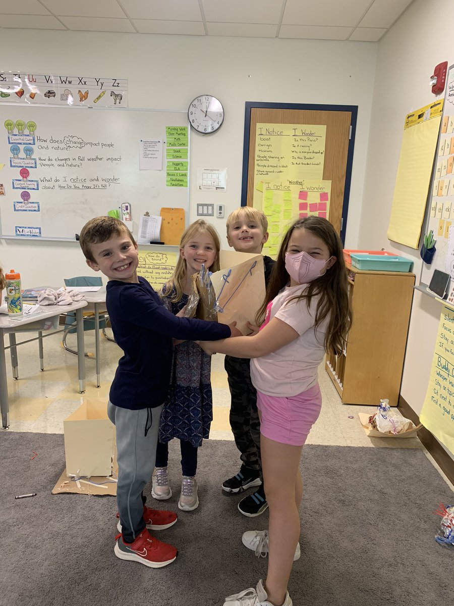 mrsdrouin4's tweet photo. Engineers were hard at work today. Groups worked together to transport pumpkins to the patch safely! @CPerrySTEM https://t.co/yVQ7tgu6CG