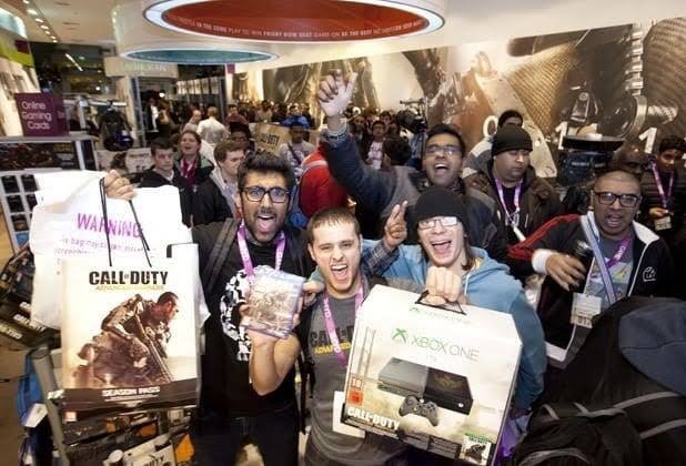 intelCDL's tweet photo. Only 90’s kids remember the real midnight releases https://t.co/1kGVWafCtR
