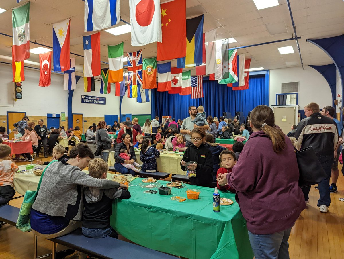 My heart could not be more full! We had over 200 families come to our Harvest Festival, with seasonal food, games, and crafts! Smiles all around for a great night!!  There is no better community than the Ledge community! 😃<a href="/NASHUASCHOOLS/">NashuaSchools</a> <a href="/SarfdeK/">Kimberly Sarfde</a> <a href="/mariojandrade/">Mario J. Andrade</a> <a href="/LedgeSchool/">Ledge Street School</a>