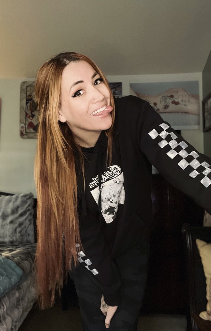 Content from kikikitsunefree