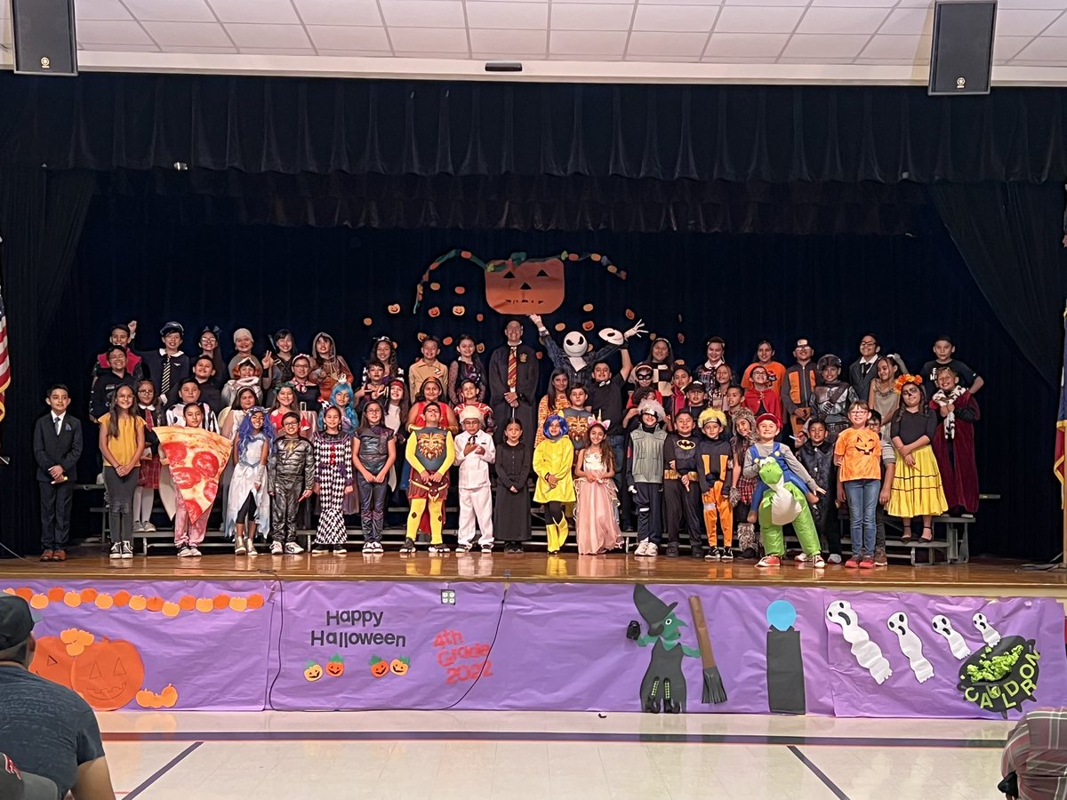 ItsCameronMusic's tweet photo. This year 4th Grade Halloween Program is in the books!! Kids had a blast! We had an awesome parent turnout!! Love being at Cameron!! I believe I have the best students in the district! @cameroncheetahs @ECISD_FineArts @EctorCountyISD #ItsACameronThing https://t.co/WPQgctrXcu