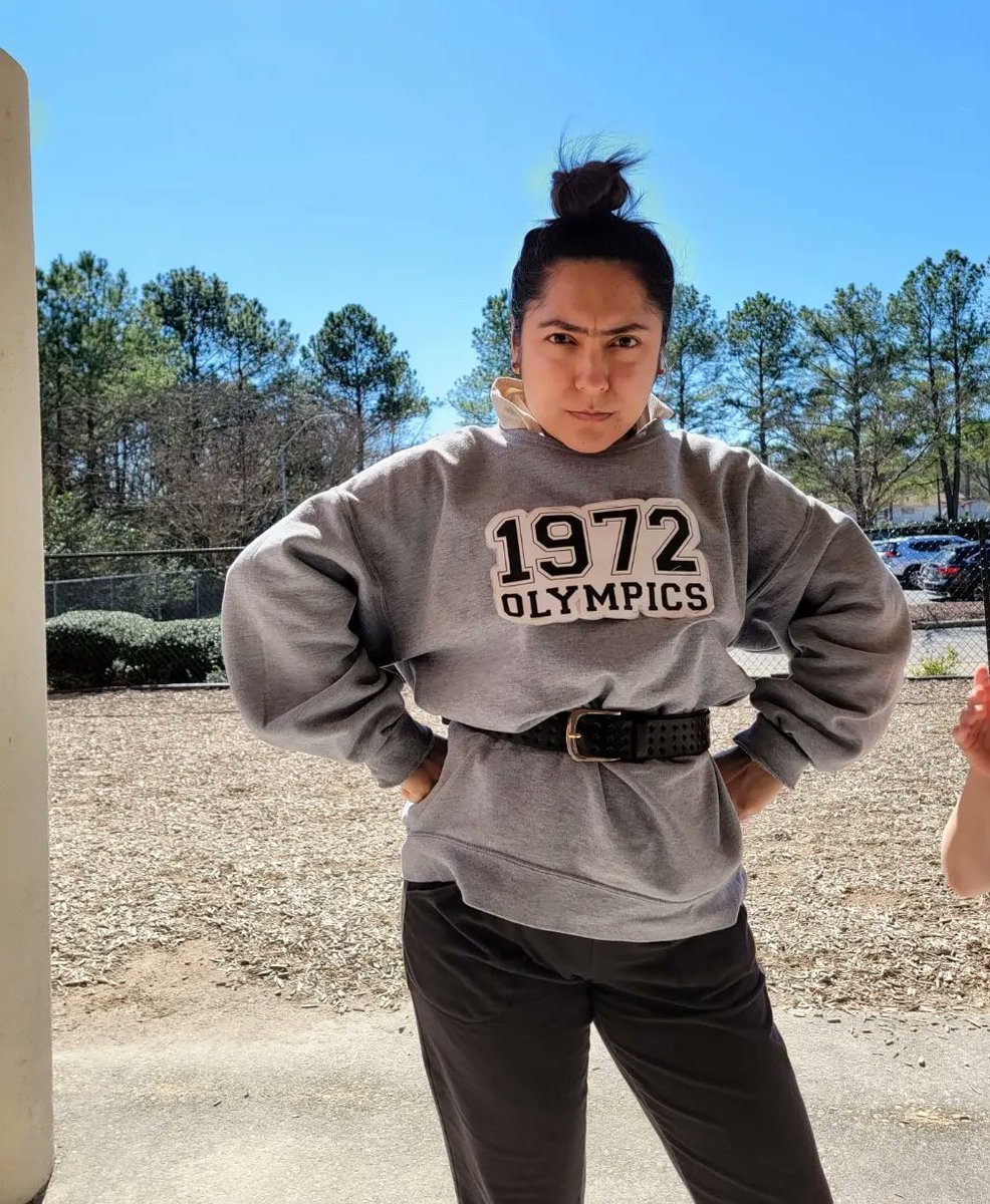 CaritoMonteale1's tweet photo. #Tbt Book Character Day! Trunchbull looking for Matilda. 
@ParticipateLrng #unitingourworld #trunchbull https://t.co/KdywoTaJj3