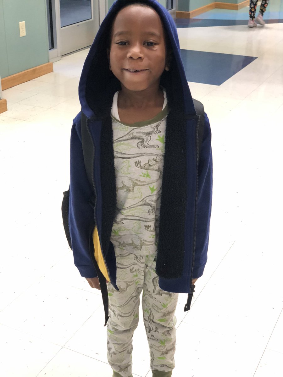 Our Rockbrook bears woke up and chose to stay drug free in their pajamas! #RedRibbonWeek2022 #OneLISD <a href="/RockbrookES/">Rockbrook Elementary School</a> <a href="/LISD_CSW/">LISD_CSW (Counseling & Social Work)</a>