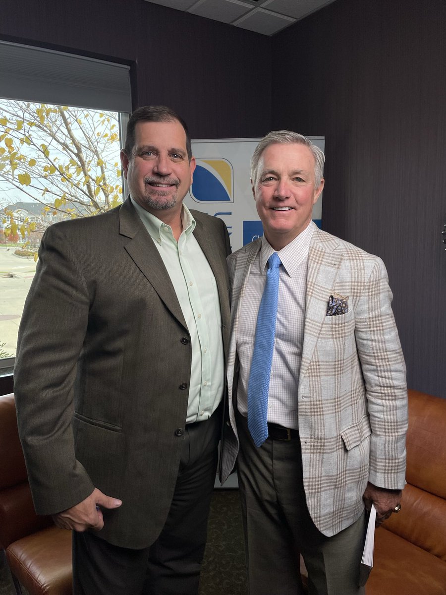 mwillich's tweet image. Thanks @TommyBowden for a great DSM Unconventional Business Network event and being the ambassador you are.