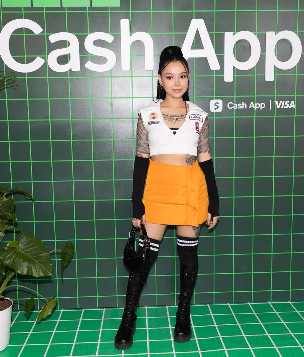Vroom vroom🏎️💨 had such an amazing time at Club Cash App for my first F1 race🍩🏁 @CashApp