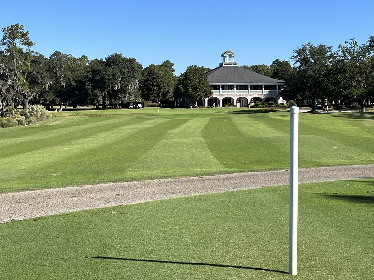 reeebert's tweet image. Been busy the last 2 weeks @DWGolfClub !  1st cut on the overseed and the 3 rd cut today!   So proud of the crew !   This ain’t no hobby @turfmonkeyboy !