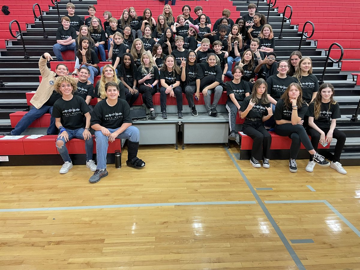 scmschoir's tweet photo. What an awesome evening! Great job Stewarts Creek Choirs! https://t.co/LwmrkzLWzA