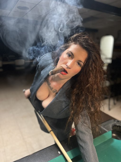 Happy Halloween beta bois it&rsquo;s my birthday send your spoils princessbrazda1 snap #princessbrazda #goddess<a href="/tag/goddess"class="tags"><span>#goddess</span></a><a href="/tag/femdom"class="tags"><span>#femdom</span></a><a href="/tag/itsmybirthday"class="tags"><span>#itsmybirthday</span></a><a href="/tag/findom"class="tags"><span>#findom</span></a><a href="/tag/paypigs"class="tags"><span>#paypigs</span></a>