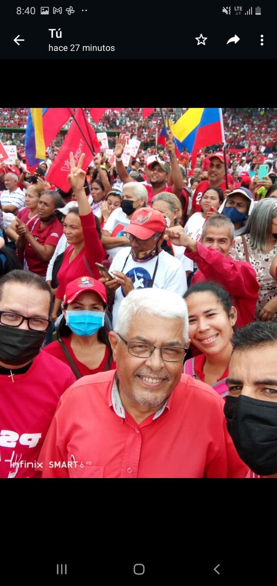 Estuvimos en el acto de juramentacion de las nuevas  estructuras ubch, comunidad y jefes de calle. marea roja, masiva la asistencia demostramos mucha fuerza chavista. Seguimos venciendo