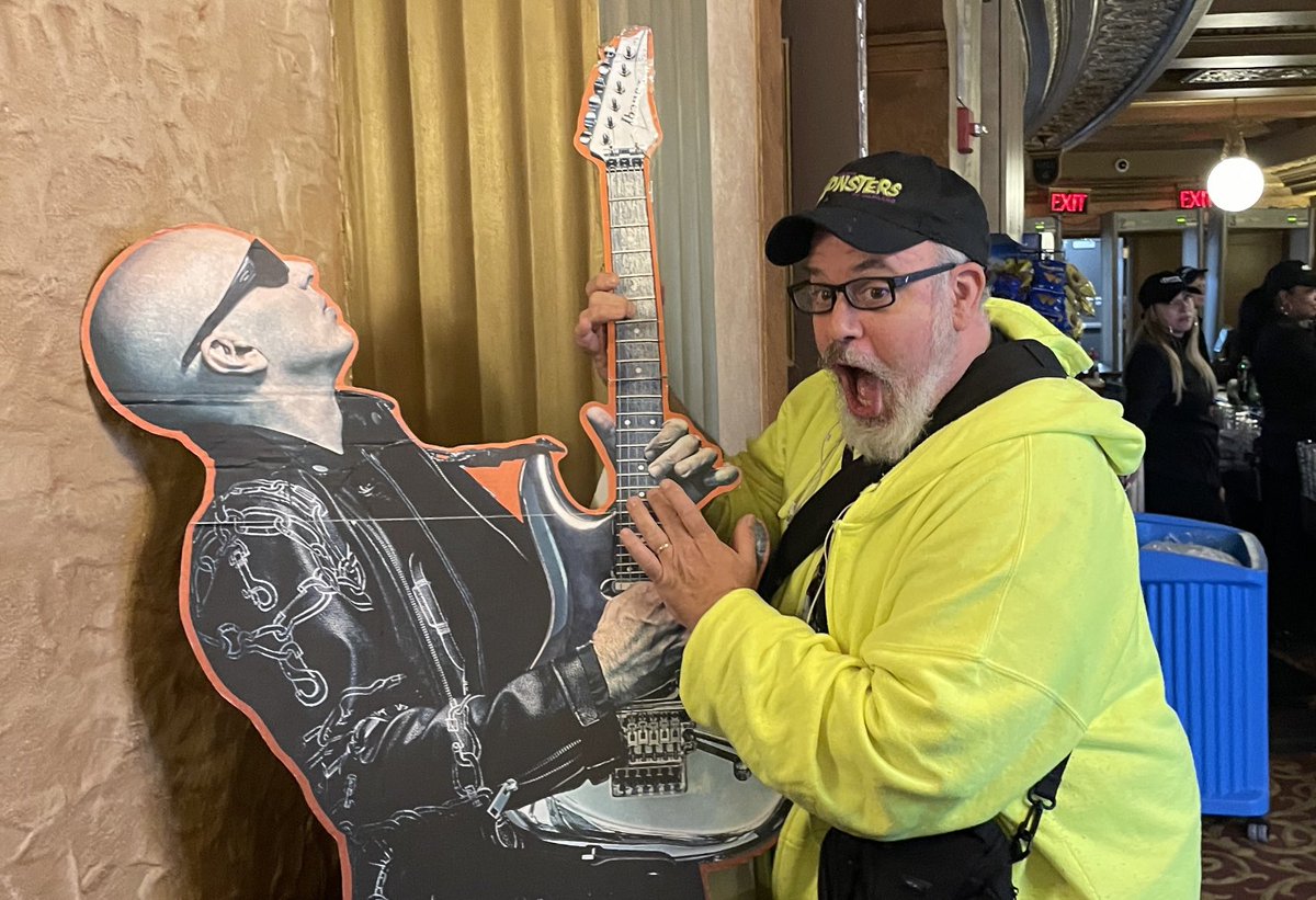 DavidJCriblez's tweet photo. @chickenfootjoe #TEOM https://t.co/WtP3BTZ52P