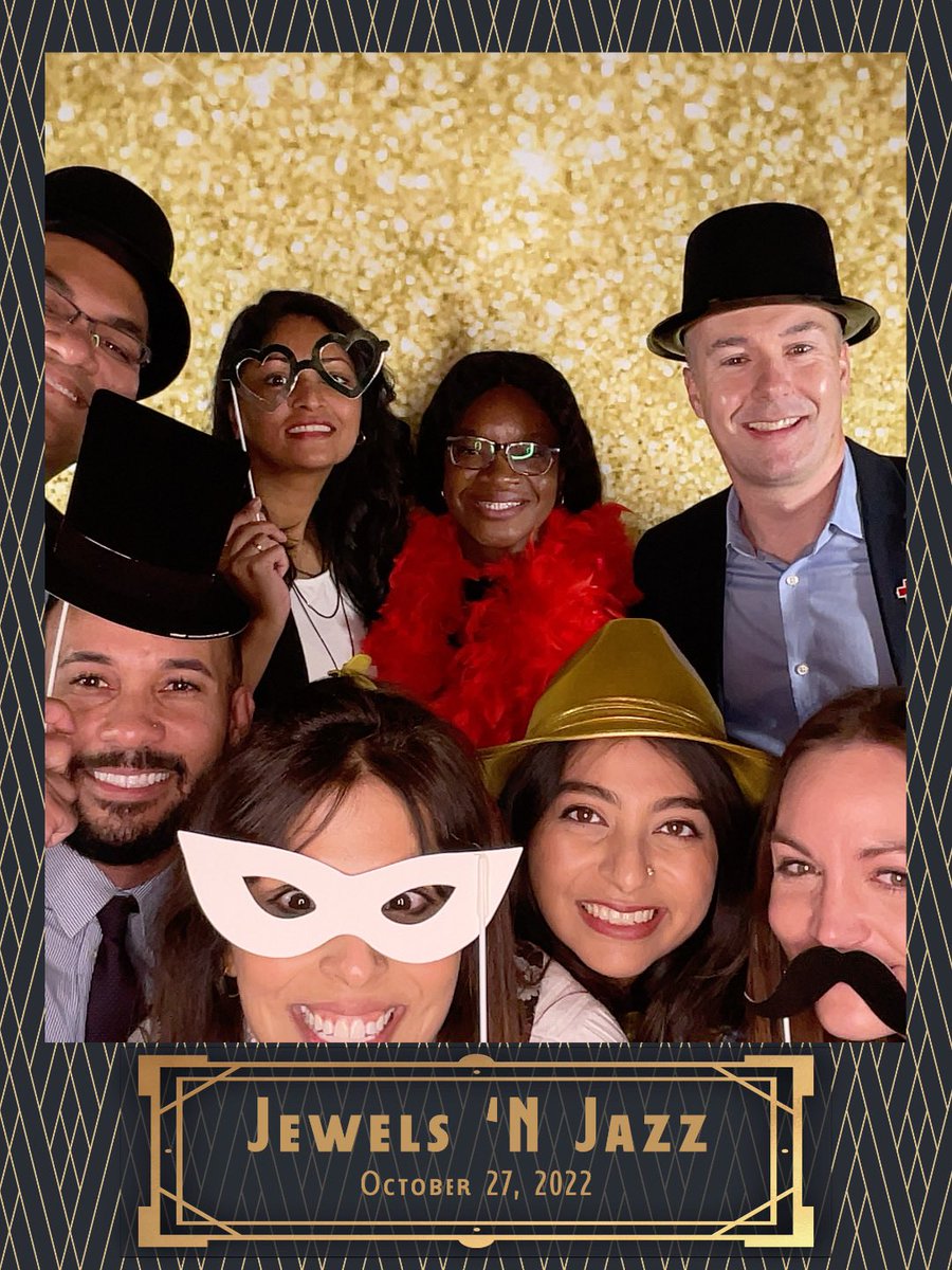 Hansika_G's tweet photo. Grateful to join in on the fun tonight at the 2022 Jewels ’n Jazz community fundraising event in support of @redcrosscanada and @Embrave_ca, with some of our amazing @RedCrossOntario staff and volunteers! https://t.co/Mr9fWKSNVV