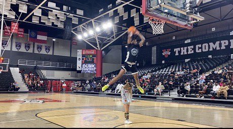VState_MBB's tweet photo. Thanks to everyone who came out to support VSU Basketball at Blazer Madness tonight‼️ We look forward to seeing everyone at our first home game against Lee on November 17th‼️ #blazernation #team68 https://t.co/rRt3rlT3D6