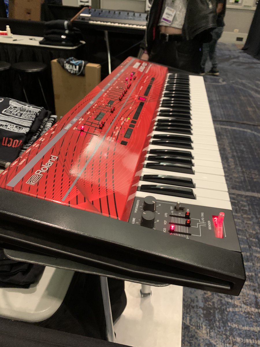 synthplex's tweet image. Synthplex 2022 Kicks off in an hour!!! Really came together in a short time. Give us a shout out in the comments if you are here or coming? Looking forward to synthn' out with you all!

For more info visit Synthplex.com
#synthplex2022 #keyboards #synth #synthesizer