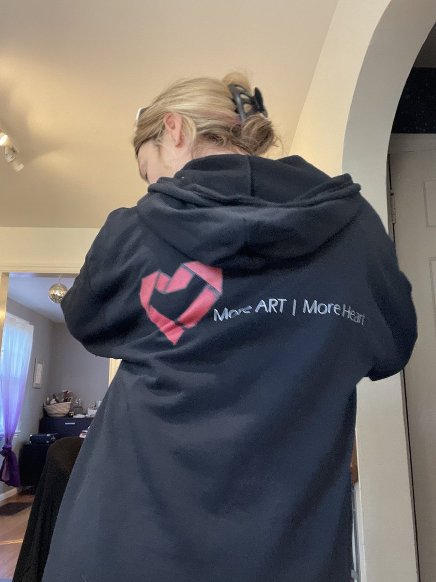 GiveAndEngage's tweet photo. Hey everyone, new swag and stickers are live in the shop.  #sweatshirt #hoodie #cats #sticker #oldschool #typewriter #hellohappy #makehappy #fall #spookyseason https://t.co/JSHc4iJzJe